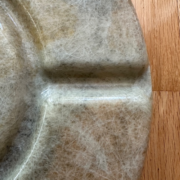 Traymold Fiberglass 16" Round Divided Serving Tray Yellow White Big Daisy Flower - Picture 15 of 15